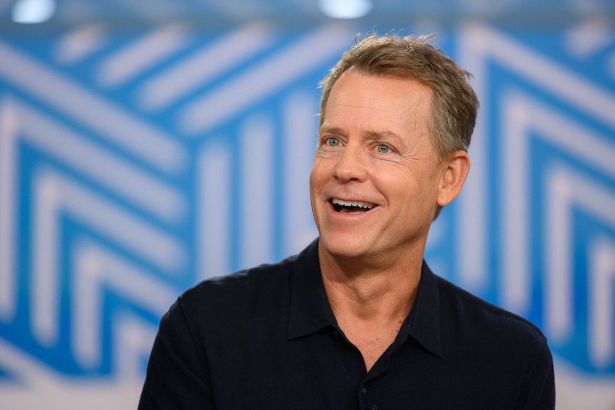 “ #GregKinnear will take over the role of Atticus Finch in #ToKillaMockingbird on #Broadway this spring...[a] Broadway debut for Kinnear, known for his film and television career... He joins the production on April 21, taking over the role from #EdHarris." buff.ly/2SZzqK4
