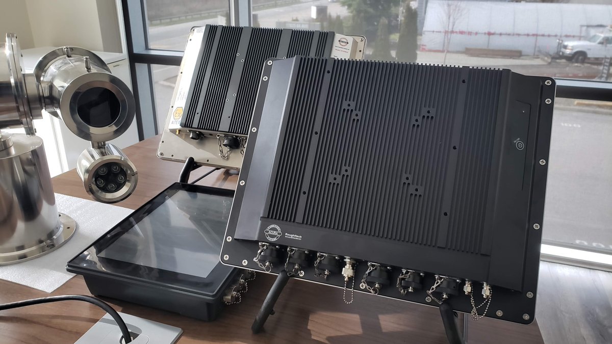 AcuraES's tweet photo. The RoughNeck-15 has come a long way from 5 years ago, from multiple testing, certifications, and iterations, the RoughNeck-15 is the Lightest, Cost-Efficient and Versatile Panel PC, Mobile PC and Surface System.

From #OilandGas to #FireFighting to #FactoryFloors https://t.co/ktYAPIfo1W
