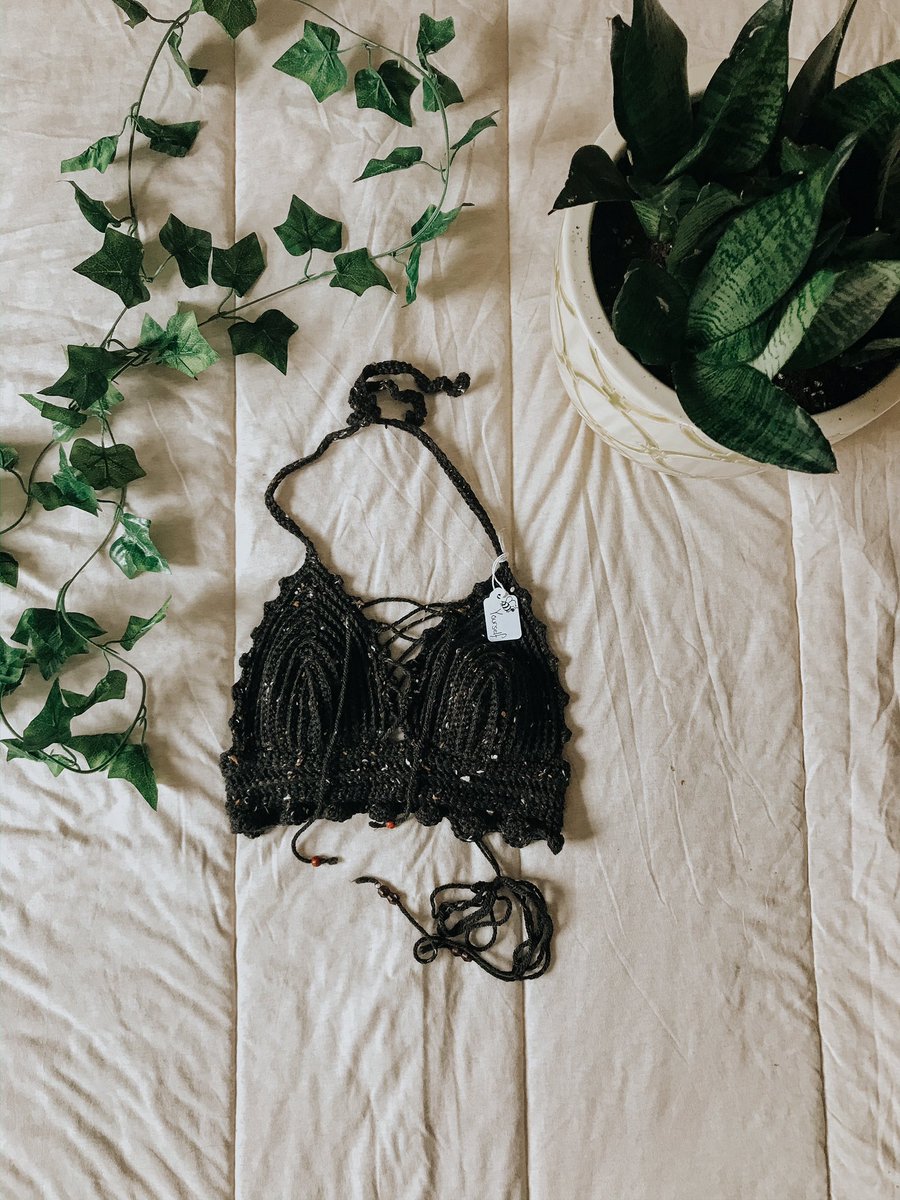 _bbessentials's tweet photo. ✨GIVEAWAY✨ 
Ethereal goddess bralette in confetti charcoal•fit B-C cup 
*VIEW NEXT TWEET FOR DETAILS* https://t.co/UD8D84eZOw