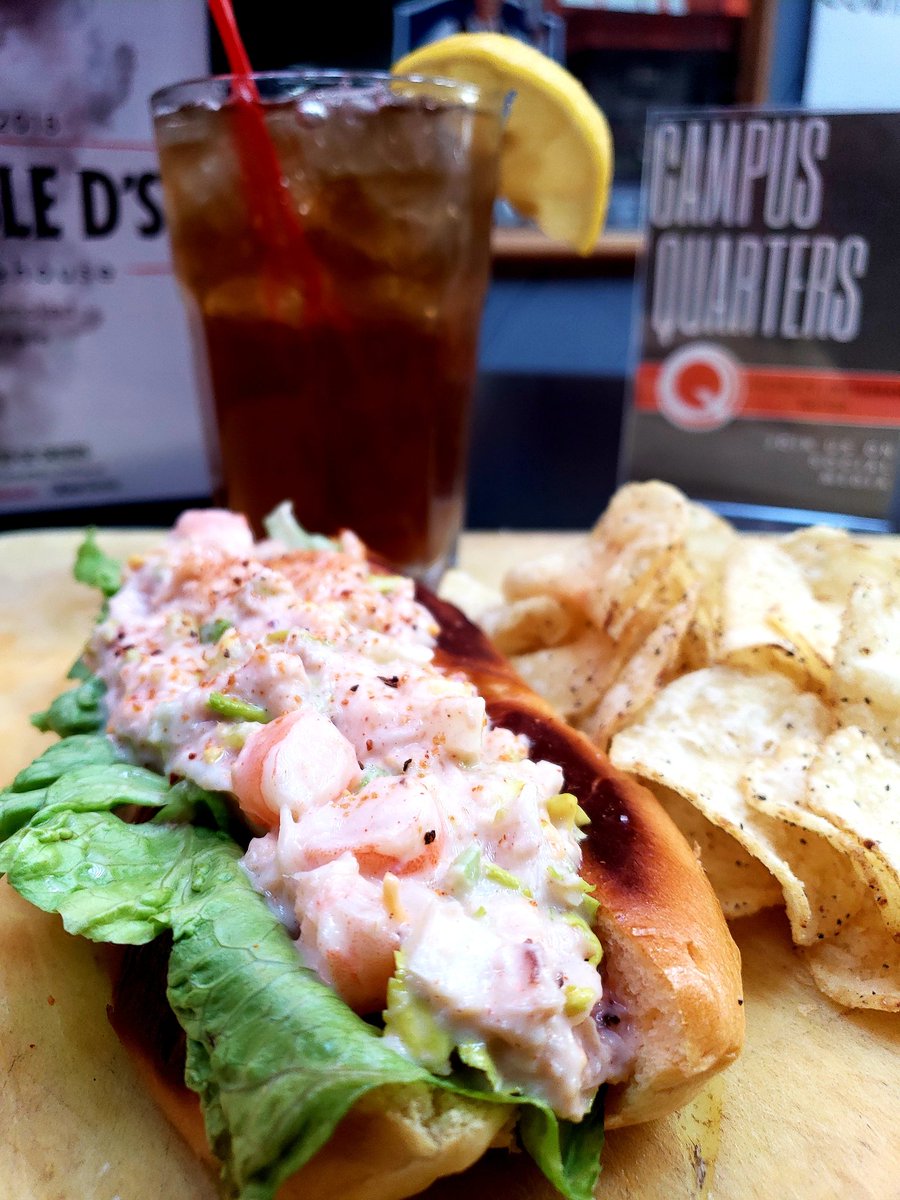 🔥🔥Tonight only🔥🔥
Get one of our house made seafood rolls and a Long Island Ice Tea for just $11! 

Only  <a href="/Campus_Quarters/">Campus Quarters</a>