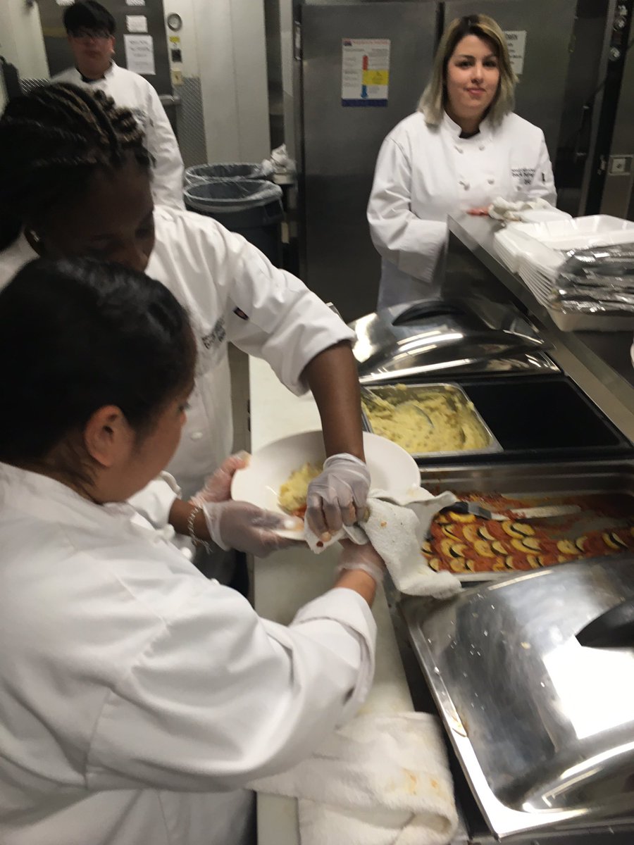 lhsbackburner's tweet photo. What a way to start the weekend! Another delicious Faculty Lunch rocked out by my students. Everyone was on point today—so proud of them! If you came out, I hope you enjoyed the meal and service!@HaysCISDCTE @zunigak13 https://t.co/fkixk2F70W