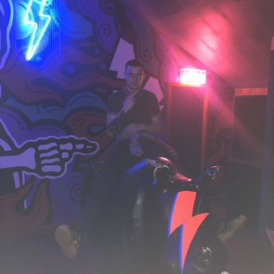 Harley Davies tweet media