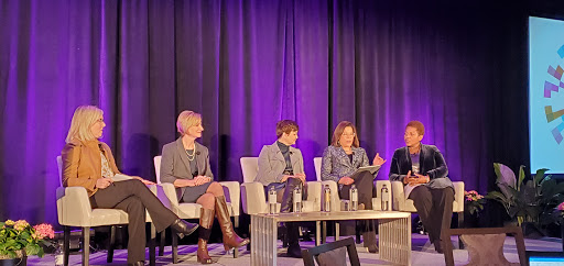 GammaIotaSigma's tweet photo. Industry leaders like #SustainingPartner @TheHartford_PR invest in the #FutureofTalent & diversify access for a growing workforce of all backgrounds by opening new doors through #apprenticeships at a time when exposure is critical to navigate #careerpaths.
#GammaIS #WDIC2020 https://t.co/zd1a46RN3R