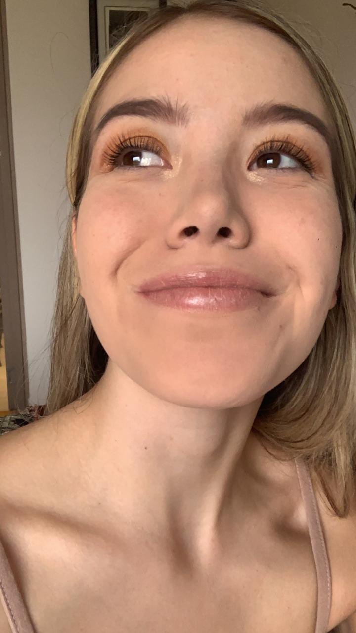 Laura Camila Vargas على X: Foto para la mamá  Foto para la traga  t.co4UVLtofciO  X