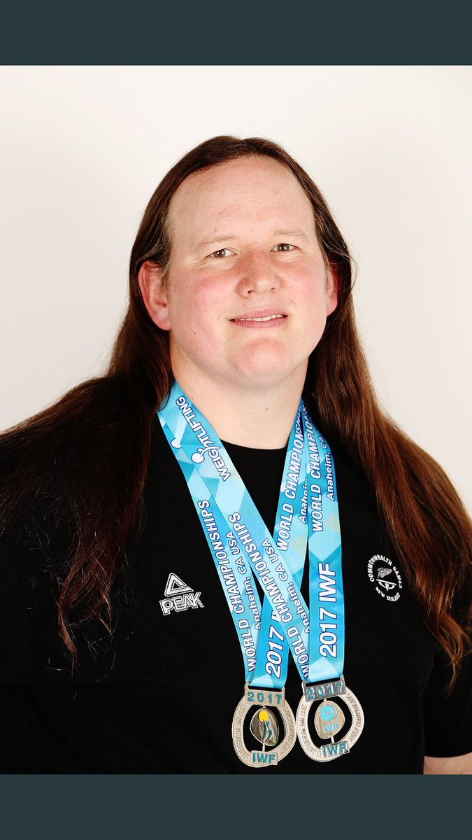 CModeci's tweet image. New haircut 🥰