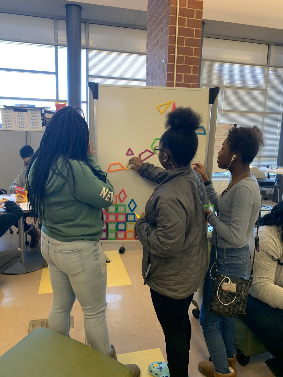 beachturtlesea's tweet photo. Some see Magformers, these MADE students saw a video game design! #playInspiration #EntrepreneurialMindset #Inspired #MADEforTomorrow @MeadowbrookCCPS https://t.co/Pm2A24JI8U