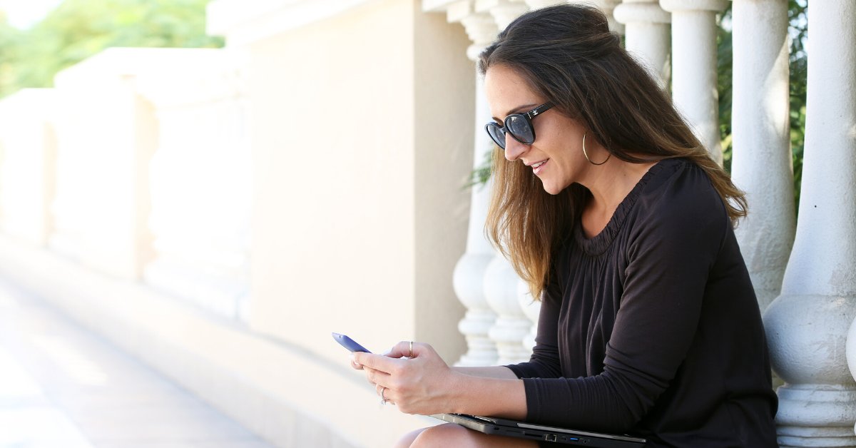 MSFTAdvertising's tweet photo. Reducing energy usage is key to a more sustainable environment. Unplug devices that aren't in use — it will help your energy bill, too!
📸 Snap a picture of your unplugged devices with #MicrosoftForEarth and #MSFTAds will plant a tree for you: https://t.co/RomuTvYFM2.