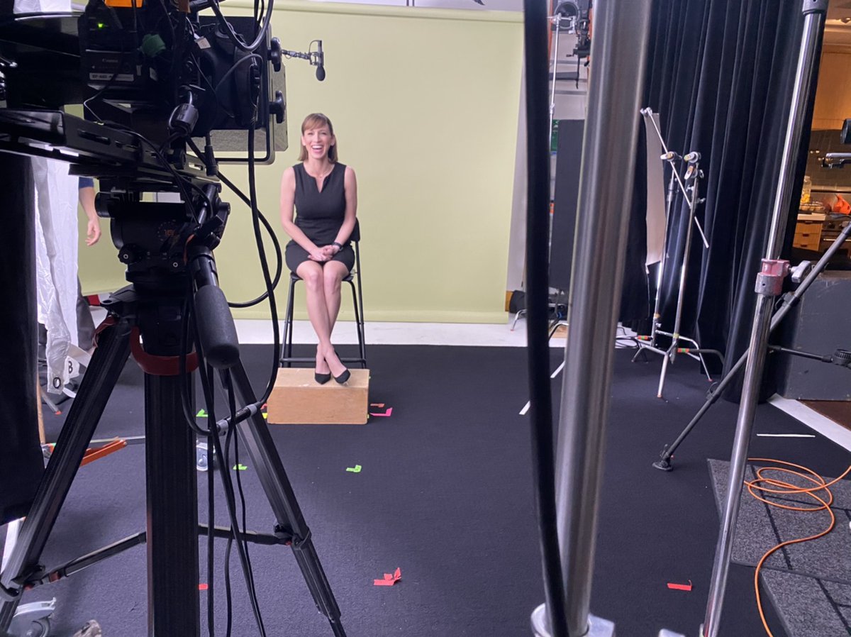 SmartBugMedia's tweet photo. Our VP of Sales and Marketing @jenspencer had a blast filming with @LinkedInMktg for Studio Week.🎥
Jen will be answering the most searched questions about #sales and #marketing. We can't wait to share the final piece with you soon! #LinkedInStudioWeek https://t.co/Sz5rZcNMG2
