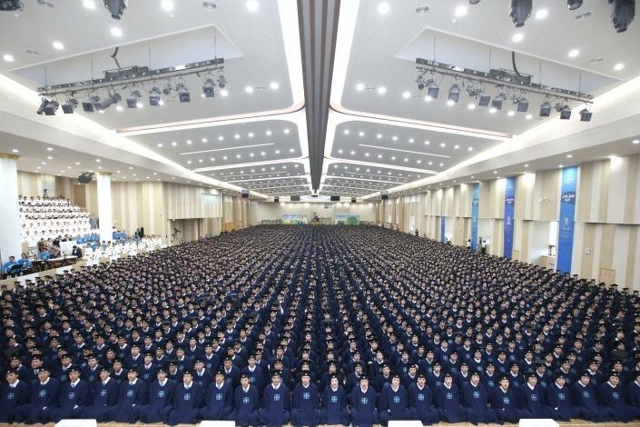 #성경중심 #신천지예수교회 #10만수료식
#103764명 #세계신기록
#인류역사를갈아엎는다 #온인류의희망

[언론보도]신천지 10만 명 수료, 세계적으로
유례없는 일  
 naver.me/FppECrm6

▶️ 다시보기 bit.ly/seminarSCJ