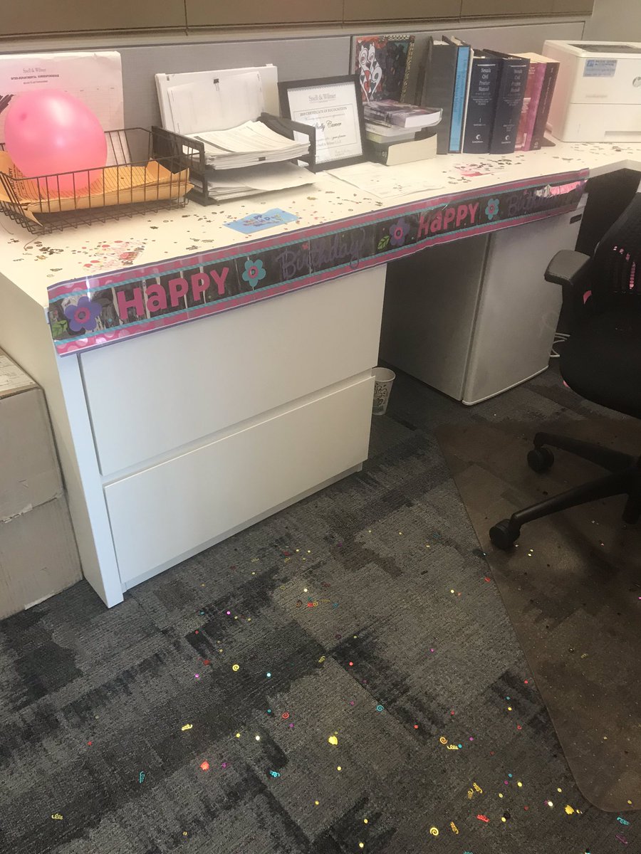YouKnowItsVegas's tweet photo. And now, feel free to call me asshole. My work peeps turned into decorating elves while I was away for lunch. I seriously did not expect this. #humbled #ithoughttheyforgot #totallysurprised #pinkismyfavorite #thankyou https://t.co/S5cMYwdjwL