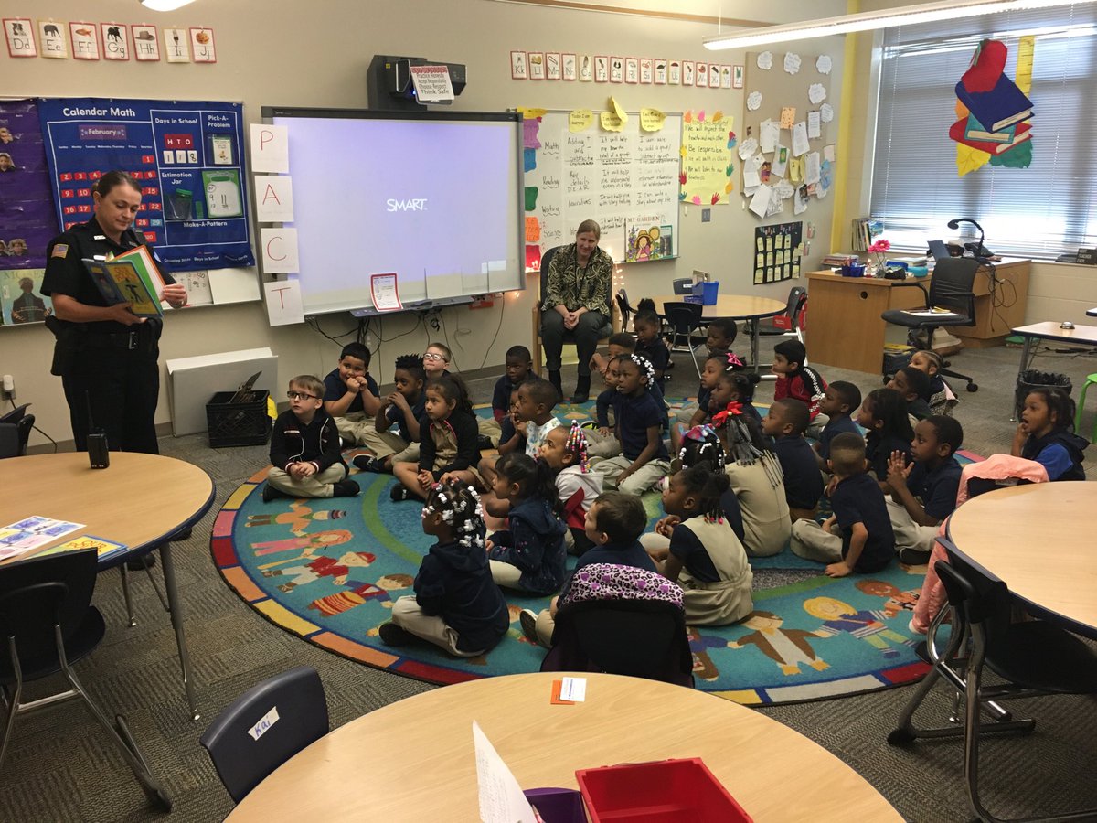 DLInitiatives's tweet photo. So proud to collaborate with Kiwansis Club of Big Lagoon, Global Learning Academy, and Pensacola Police Department in a new reading initiative of Kiwanian and Police Officer reading to Kindergarten students. Our Police by Jack Levin was the first book read https://t.co/wYngIMP1li