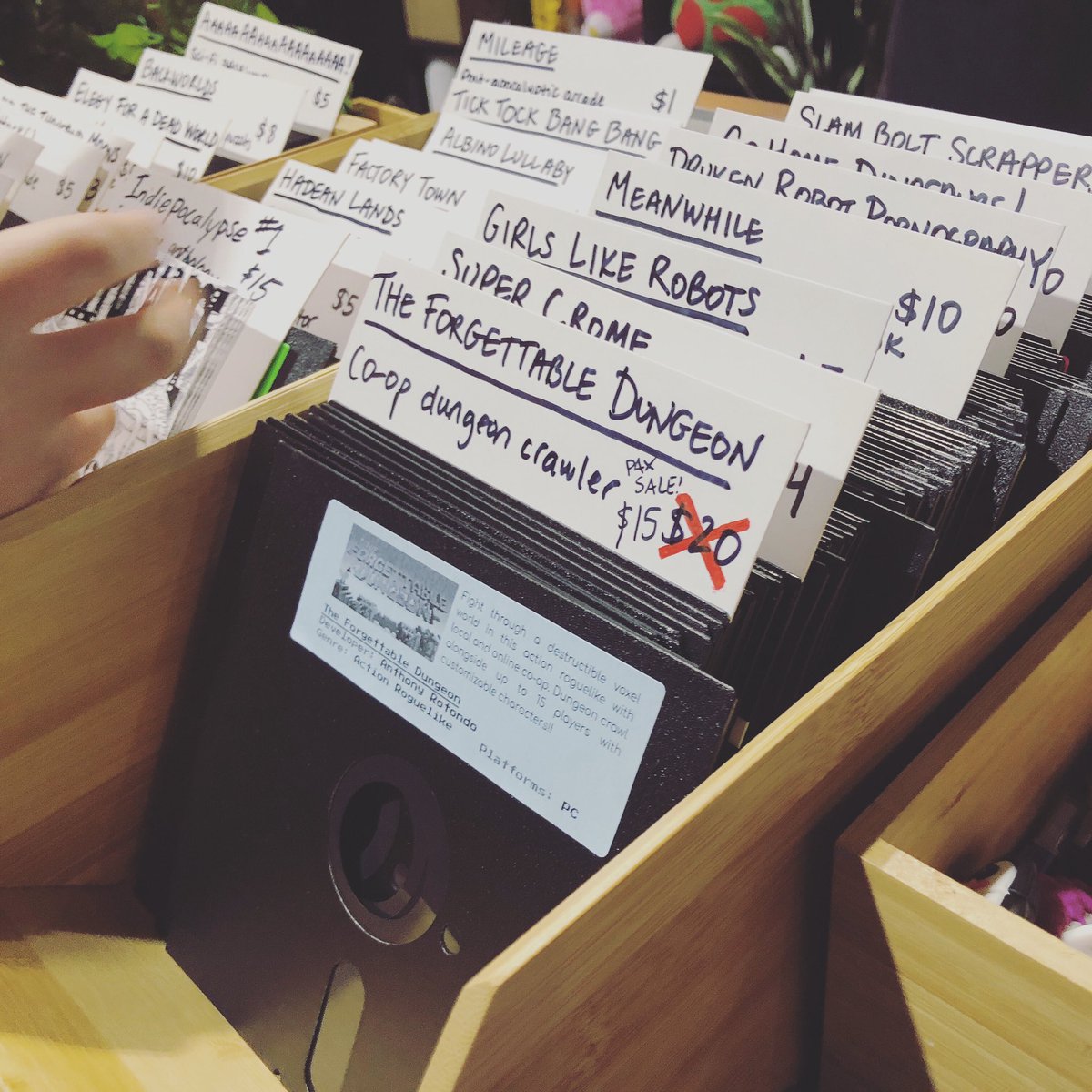 OMG games on floppy disk! (With downloadable steam codes on the back) #thefeels  #PAXeast #PAX #nerdconvention #boardgames #videogames #gamedesign #art #design #floppydisk #indie #indiedevs #bostonvideogames