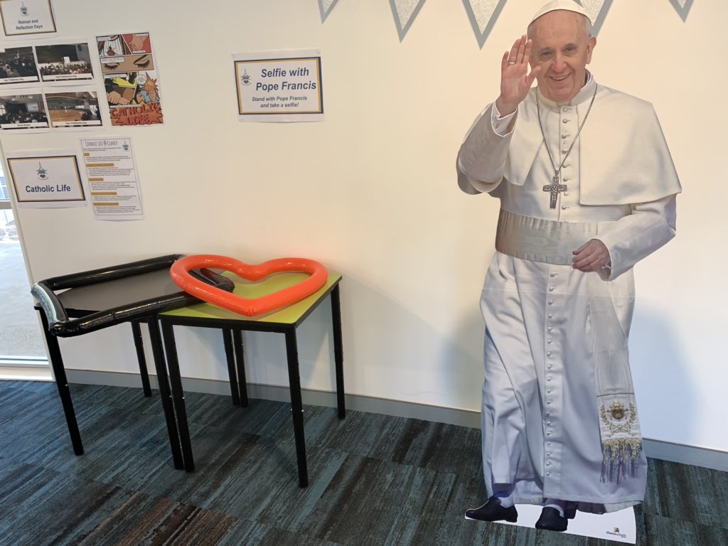 therealmbolonia's tweet photo. Come visit the Religious Education room for #ClancyOpenDay. Explore what we do in RE, Social Justice, Youth Ministry and come take a selfie with Pope Francis!! @CCCWestHoxton @MrsCNolan @D_Fetterplace https://t.co/eXn9bHkdct