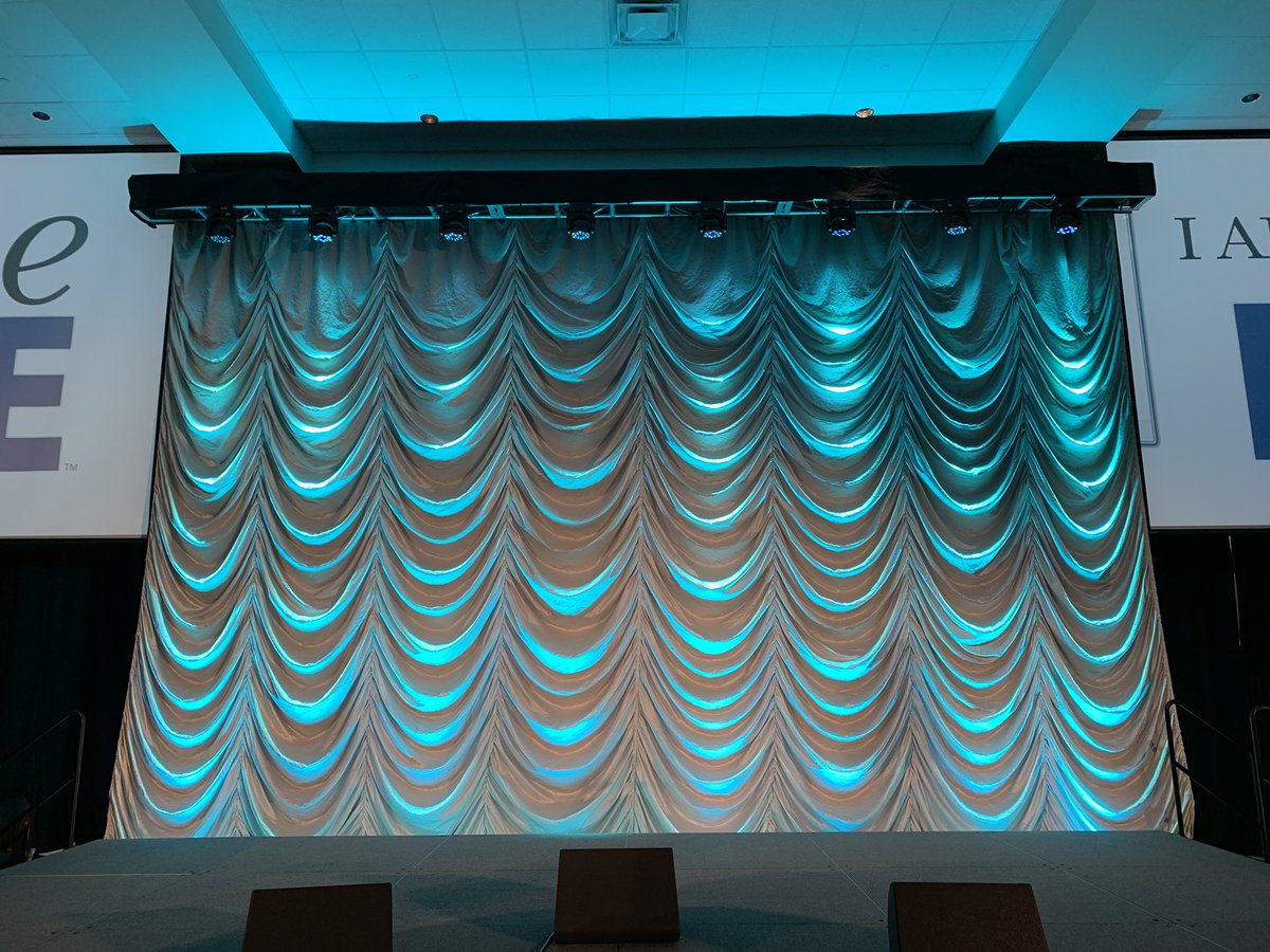 UrbanEntMTSU's tweet photo. 1 hour till SHOWTIME 🤩✨ https://t.co/CqZQcwazpa