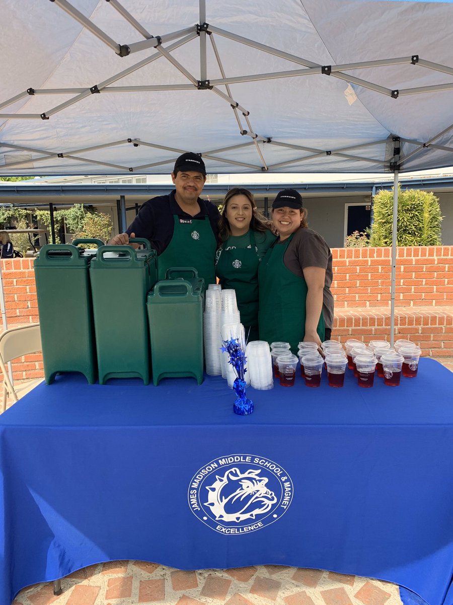 JMMS_Bulldogs's tweet photo. Thank you @Starbucks #shermanway for rewarding our excellent attendance students with a sweet treat! #welovestarbucks @LDNESchools @ScottAtLAUSD https://t.co/Zwrcu0V3wt