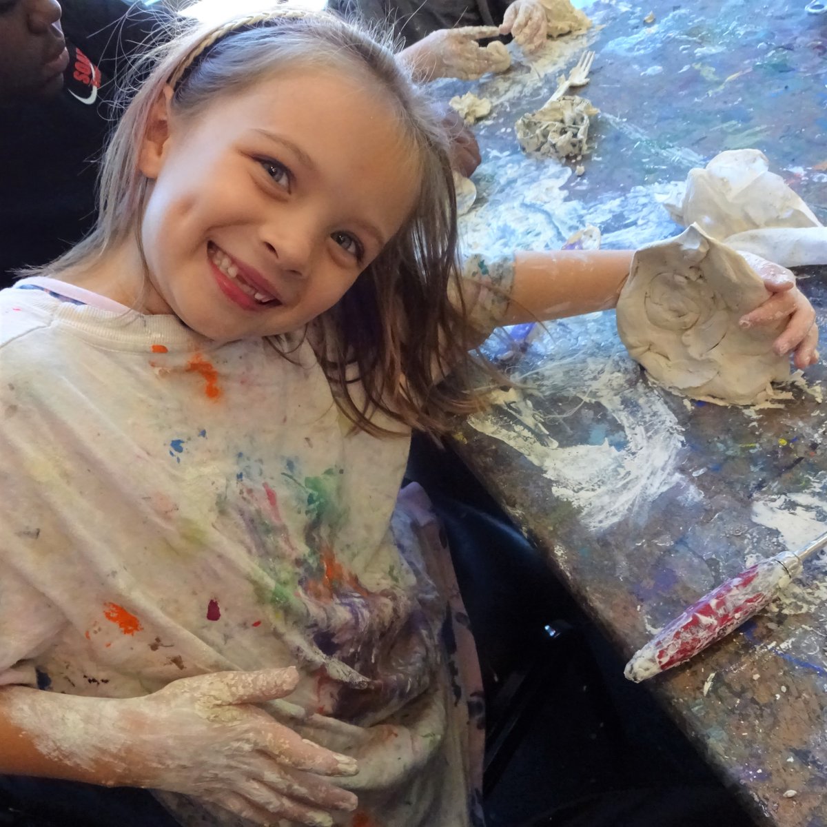 Summer Camp Spotlight: Time Machine! You will become art historians for the week as you travel through time to explore the art of previous centuries and civilizations. Available for Full &amp; Half Day tuition! Runs June 8 - 12. 

Sign up here: bit.ly/Summer2020Full…

#summerartcamp