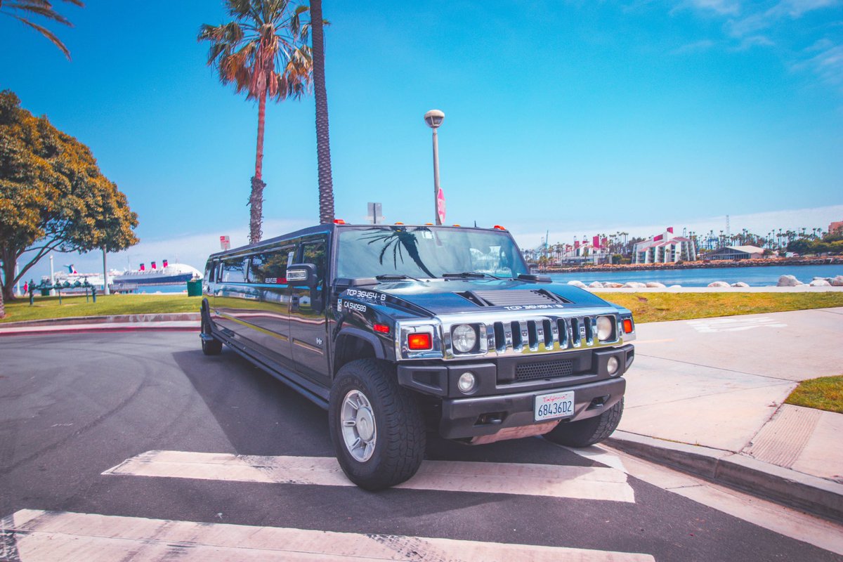 RelentlessLimo's tweet photo. Book your #prom #limo or #partybus experience with https://t.co/j7MH4CtqLT early this year. We are your number one #longbeach limousine service provider! https://t.co/umPrYgyTQW