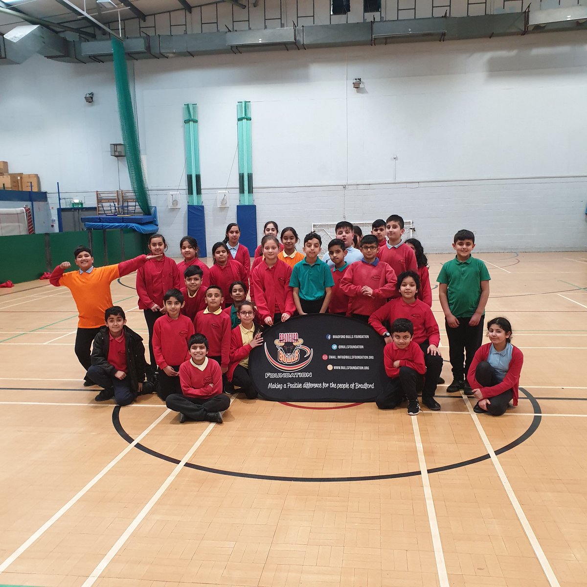 BullsFoundation's tweet photo. Iqra Academy started their Sky Try program yesterday with the foundation.
Year 5 and 6 both very keen to learn and engage with the session.
@SkyTryRL
#skytry #rugbyleague #differentsport #bradford #tagrugby #primarysport https://t.co/YEa7adBoMX