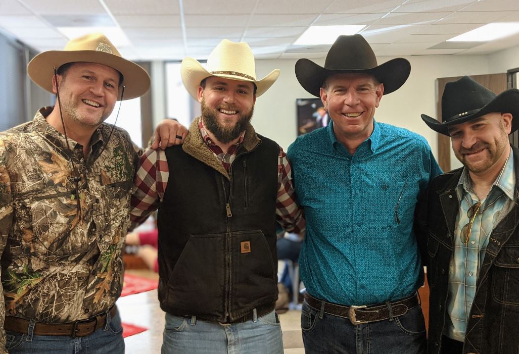 BoxerProperty's tweet photo. We celebrated Go Texan Day the only way we know how - with our annual Boxer Property Chili Cook-off! Cheers to our record number of participants - 13! Check out the "five alarm" fun: https://t.co/lZS6kcC5zm
#GoTexanDay #BoxerProperty https://t.co/QOZHk8q5Eh