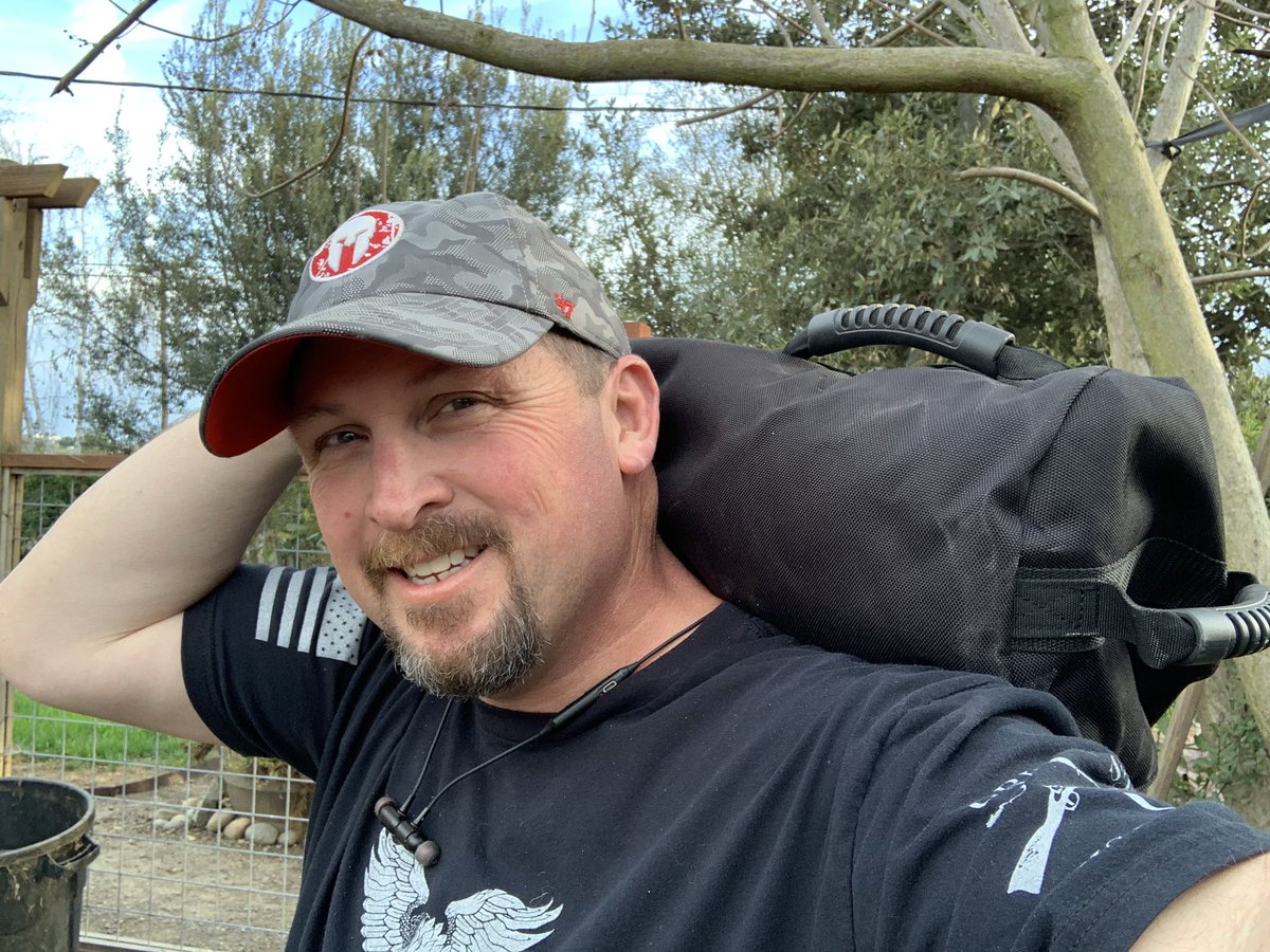 DaveWestrick's tweet photo. Training to carry heavy $&amp;%# long distances @SpartanRace @HurricaneHeats #arooarooaroo https://t.co/GNovSXI70k