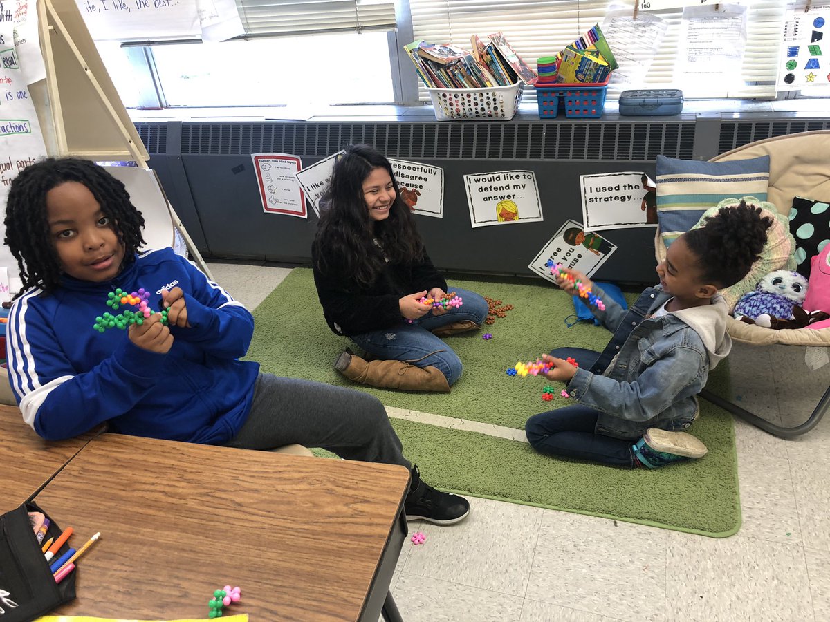 Pittmankb12's tweet photo. First ever Soft Start Friday, students were able to make their own choices and it allowed for a great start to our day! https://t.co/upunuCIbSf