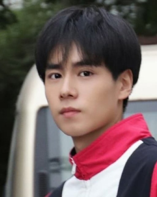 MnMahal's tweet image. I read from an article sent to me by a fellow #HuYiTian fan that he will lead the spin off of #GoGoSquid as #WuBai again. I hope he uses this opportunity to prove that he is a good actor and not just a pretty face. I am looking forward to this.
#CTTO of this picture.