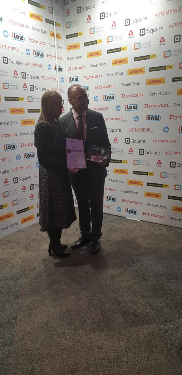 gina's cakes tweet media