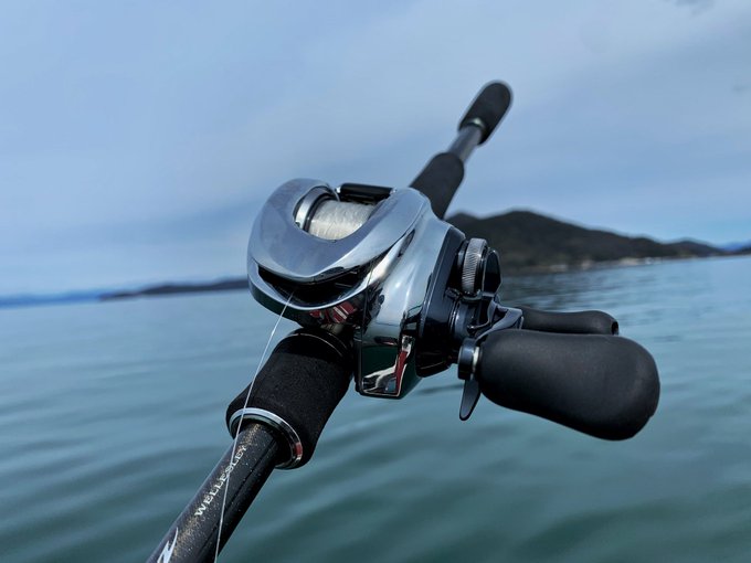なぜこのタイミングで19アンタレスを買ったのか 琵琶湖北湖のバスフィッシングガイドconnect