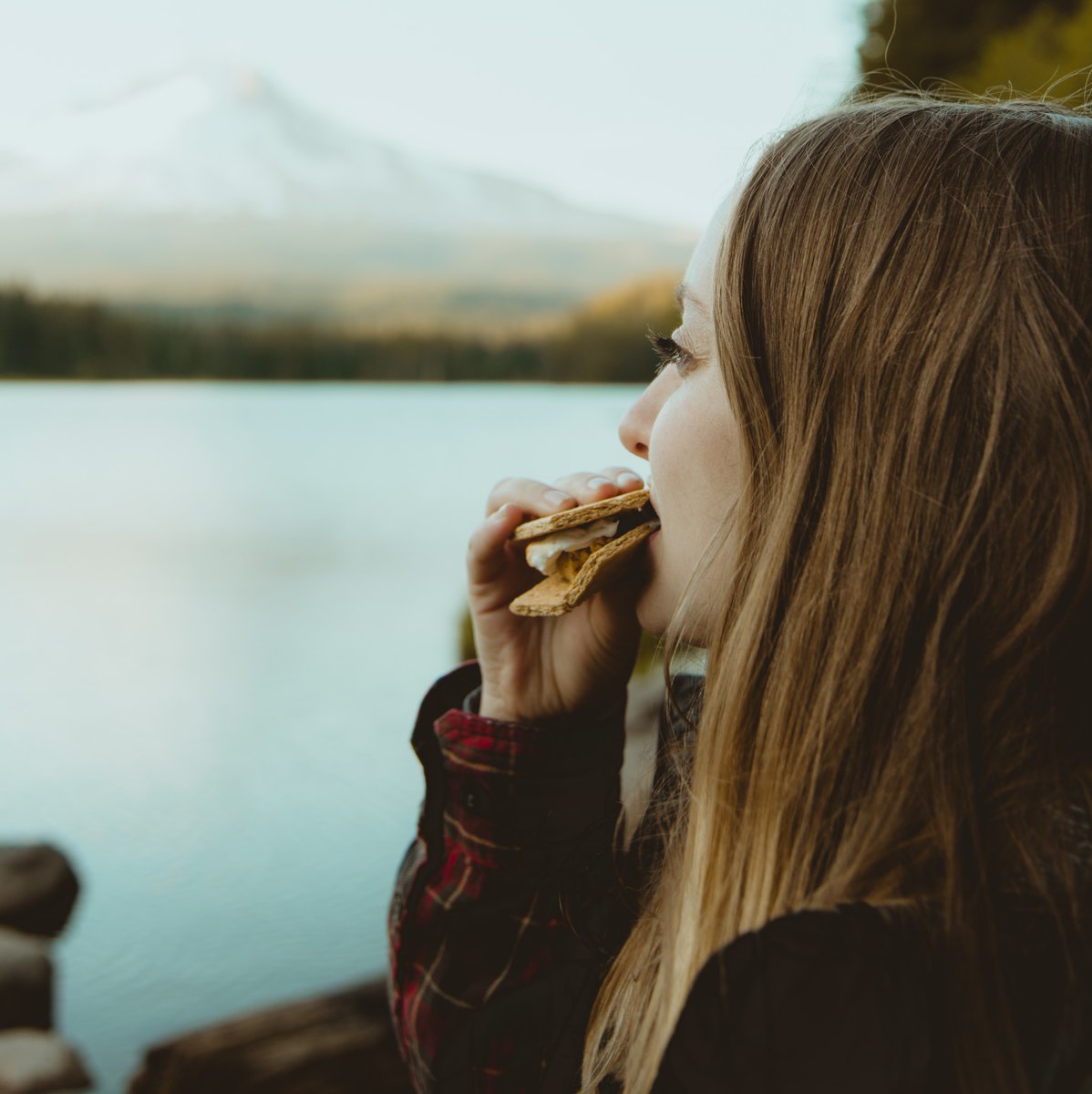 shopsilverlight's tweet photo. Chose your snacks wisely. You should have good amount of carbohydrates and salt. Carbohydrates will give you the required energy while the salts keep your electrolytes in check. #hiking #hikingadventures #hikingtrail #hikingculture #hikinglife #hikingday #ventureout #hikingpath https://t.co/12L5f71TX6
