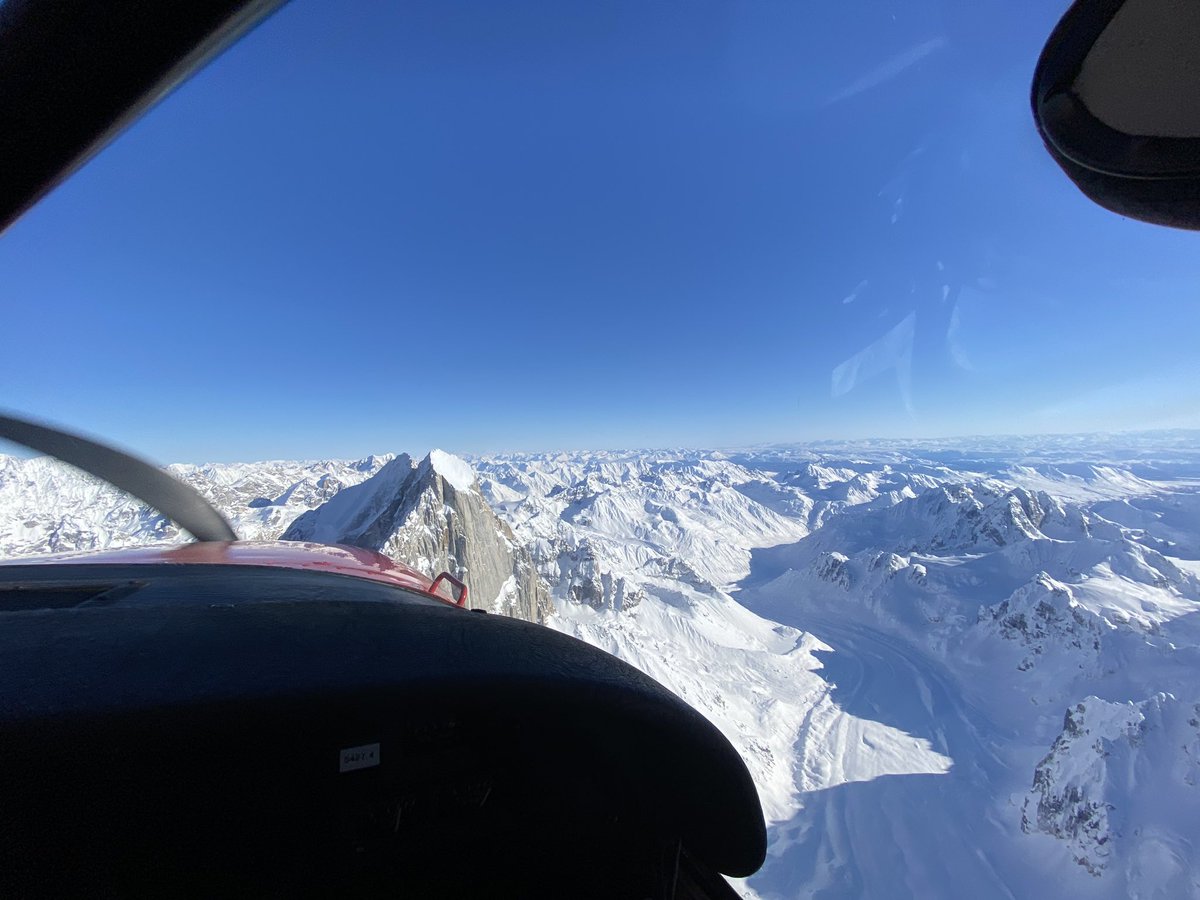 babblesqueen's tweet photo. Such a perfect day to fly over Mt Denali. I still can't believe life has been so nice to me lately. 🤧🤧🤧 #nofilteratall https://t.co/agJVZzEXQA