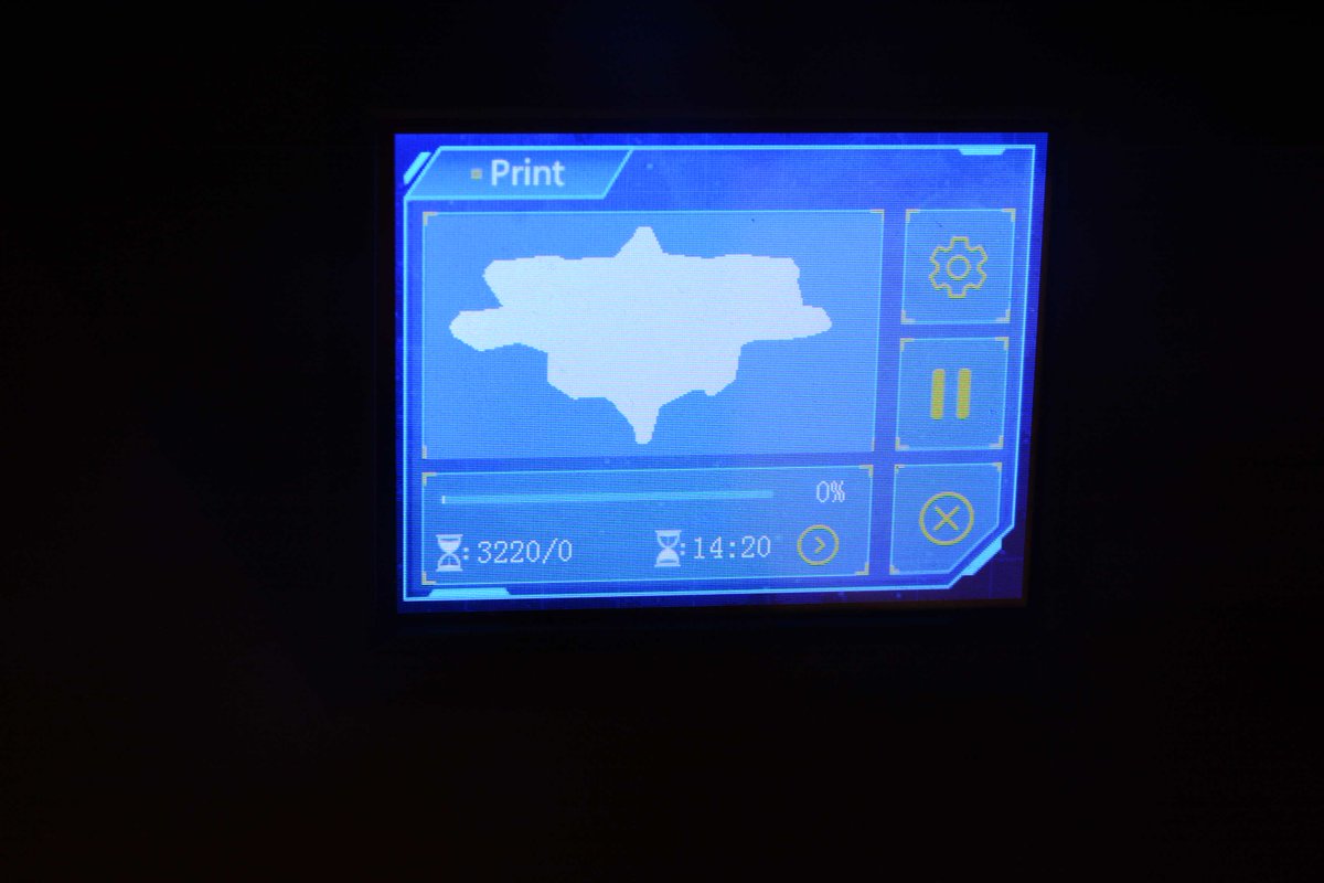 SurcoufLeBreton's tweet image. It&apos;s ready for a very very very long #print3d ... yes you read well 14H20min for 3220 layer #starcitizen #SLAprinter  #impression3d @RobertsSpaceInd @CitizenTVFR @AbsoluteZeroSyn @Jake88TV @anycubic3dprint #photons 😋🏴‍☠️