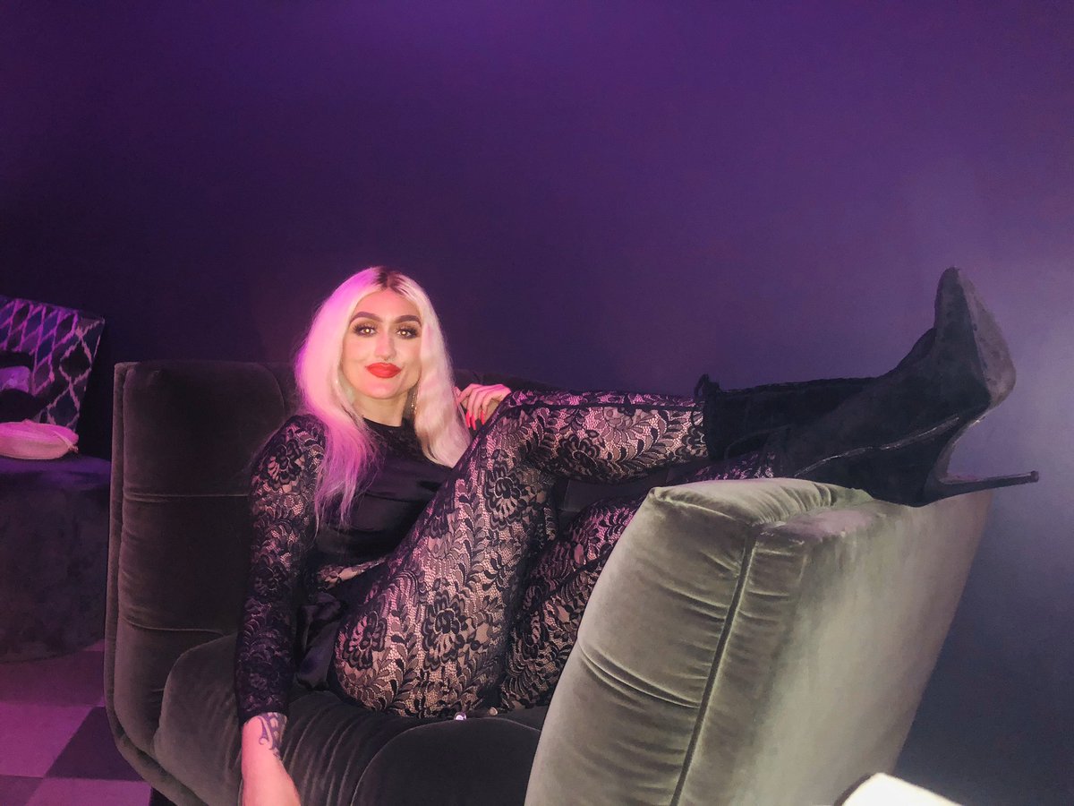 🖤CANDICE🖤
🧚‍♀️MY GIFT TO YOU🧚‍♀️ 
Listen NOW👇
linktr.ee/Candicemusicof…
#candice #singersongwriter #progressrecords #performer #Singer2020 #artist #afrobeats #rnb #dancehall #Reggae #australiansinger #AppleMusic #youtube #SoulMusic