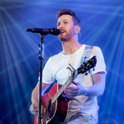 AxelOficial's tweet photo. #LaMusicaNosUne https://t.co/TkUwx2t7pq