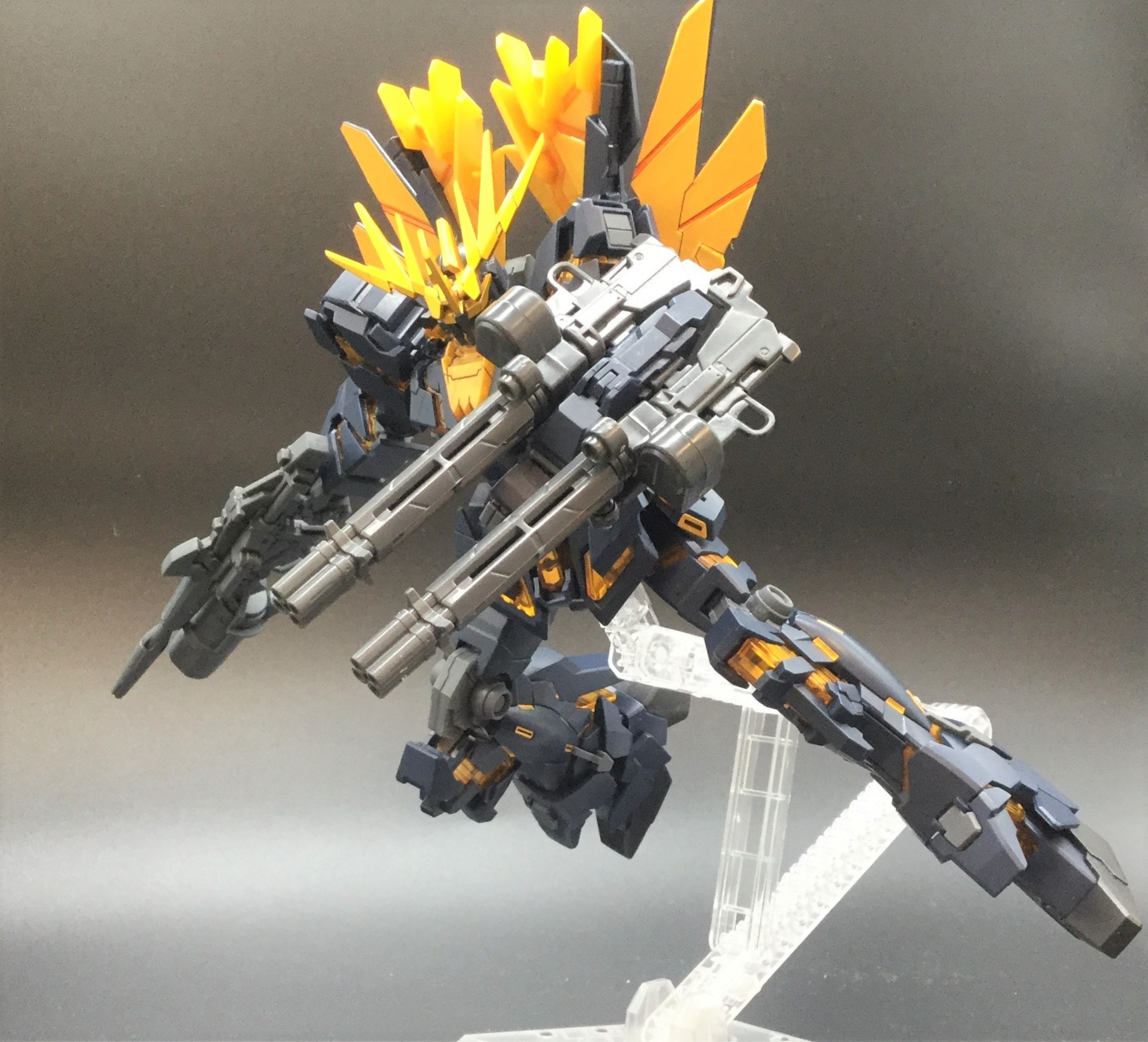PTM]1/100 MG ユニコーンガンダム専用ビームガトリングガン2丁セット「機動戦士ガンダムUC」単行本第4巻特装版同梱品 バンダイ プラモデル  【買取630円】｜