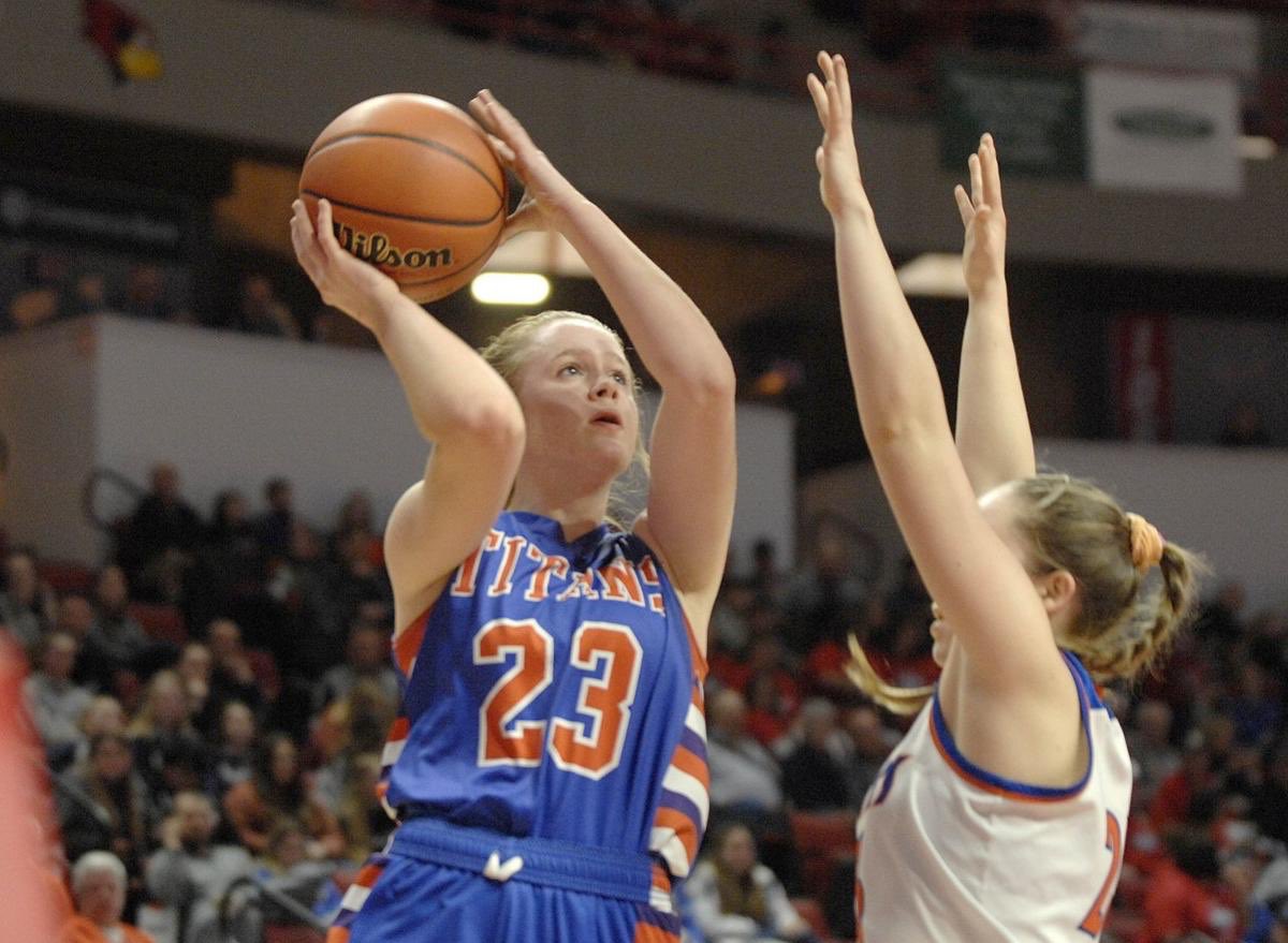 Tri-County suffered its first loss of 2020 in the 1A state semifinals today, running into Lanark Eastland’s defense in a rematch from last season (from @MonahanMikeJGTC): jg-tc.com/sports/high-sc…