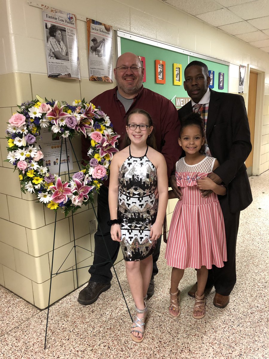 AMDavisElem's tweet image. Daddy daughter dance. #oneccps