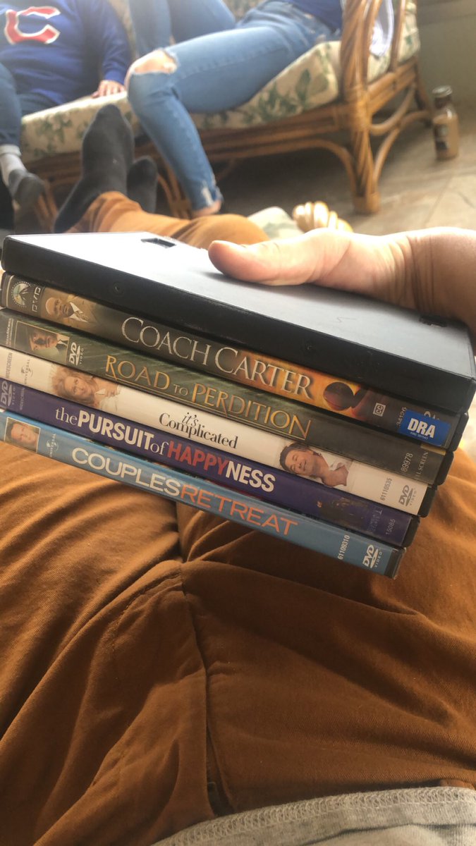 JakePlautz's tweet photo. I’ll venmo anyone $10 that can correctly guess the 6th movie based off of the 5 random movies my grandma gave to me https://t.co/lVHNeY7VUD