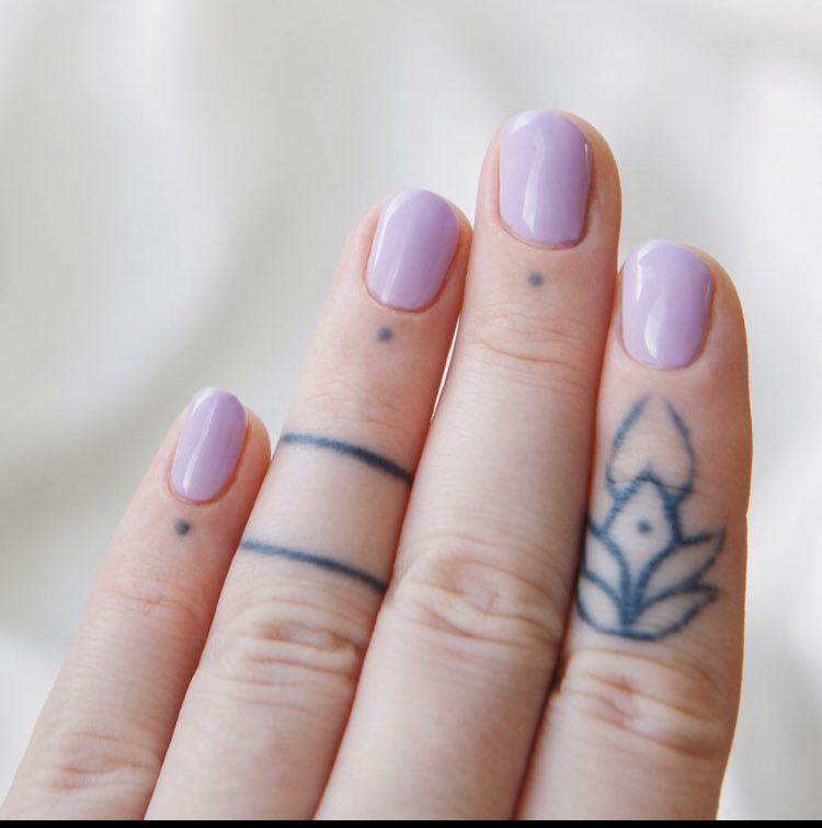 ibdBeauty's tweet image. Let’s be like @smudg.d and pretend it’s full on spring! 
・・・
💜🌿🥳🌸
.
Color/Product: My Babe in Just Gel Polish and Just Gel Topcoat and Basecoat. 
.
#purplenails #springmani #mybabe #isitspringyet  #naturalnails #summertime #purple #manicure #nails #nailsofinstagram