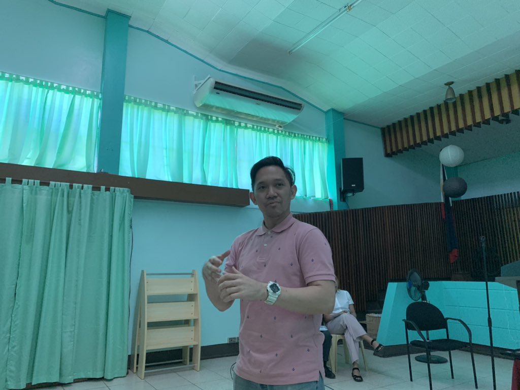 uplbcossph's tweet photo. Our second speaker is Mr. Richard Joseph Montero, Software Development Manager of Navitaire.
#Ecoreer2020
#UPLBCOSS37thCSWEEK
#37thComputerScienceWeek https://t.co/yn22I742N7
