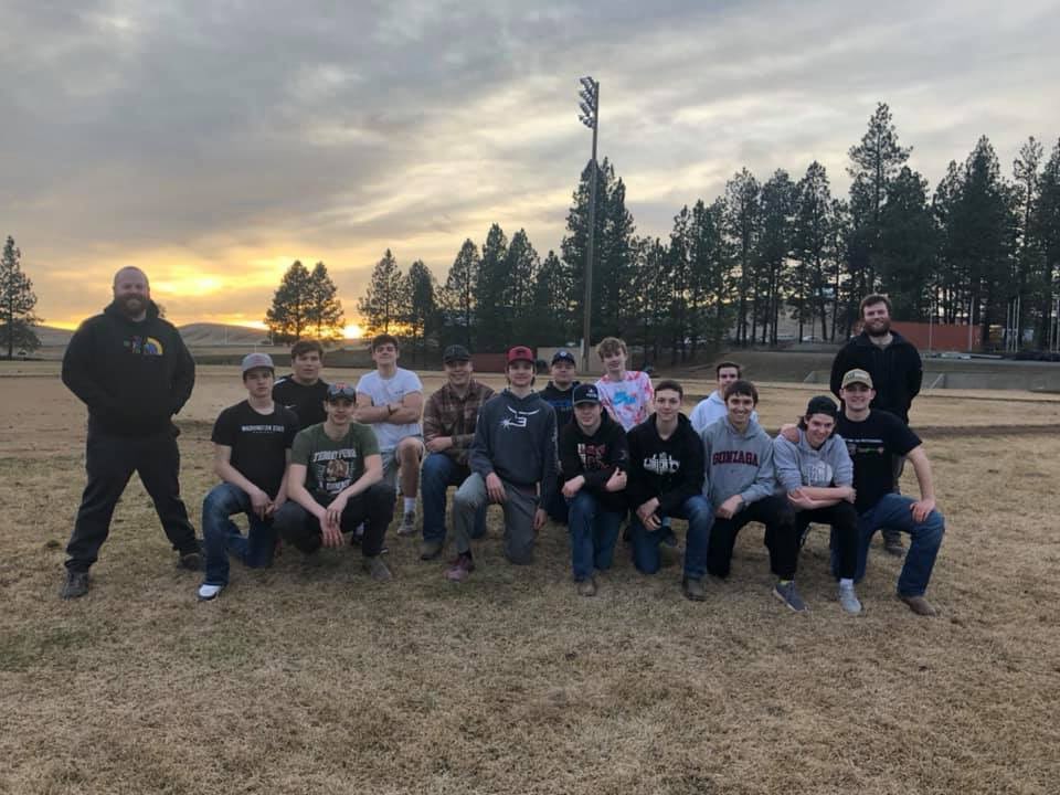 ASaywers18's tweet photo. Great turnout for field work day! Love the dedication of these guys! Baseball starts Monday!! #lancerpride https://t.co/q4yEsKG9nD