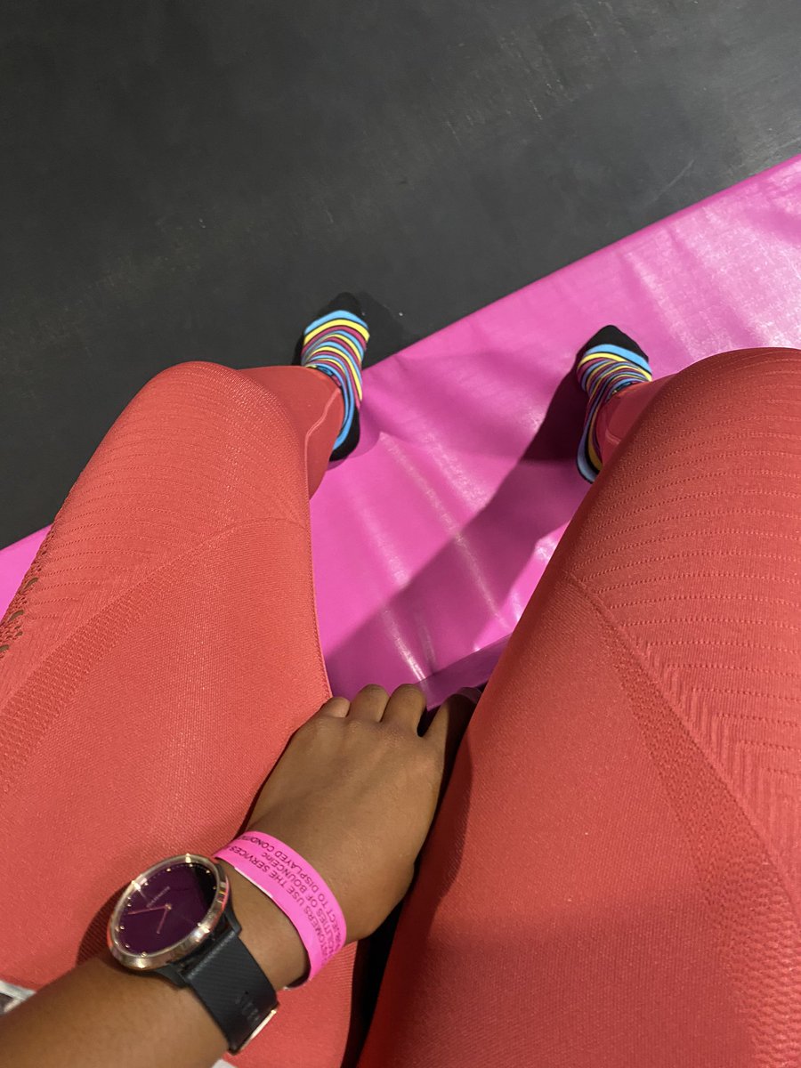 _PotzZ's tweet photo. At my favorite place with dope ladies. #nobfitness #BounceSA #thirsti @nobsfitness_HE @obikeng @BounceZA https://t.co/ee7Q7MhxMU