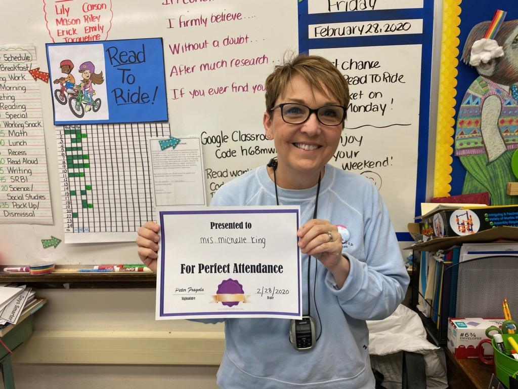 justinemnavan's tweet photo. It starts at the top! Mrs.King &amp; Mrs.Sholes being true role models for our students here at Huntington. They show up daily and give their all to these students! #HuntingtonPride #attendancematters #Paraprofessional #4thgrade @HuntingtonEle https://t.co/KiDrvLvOUs