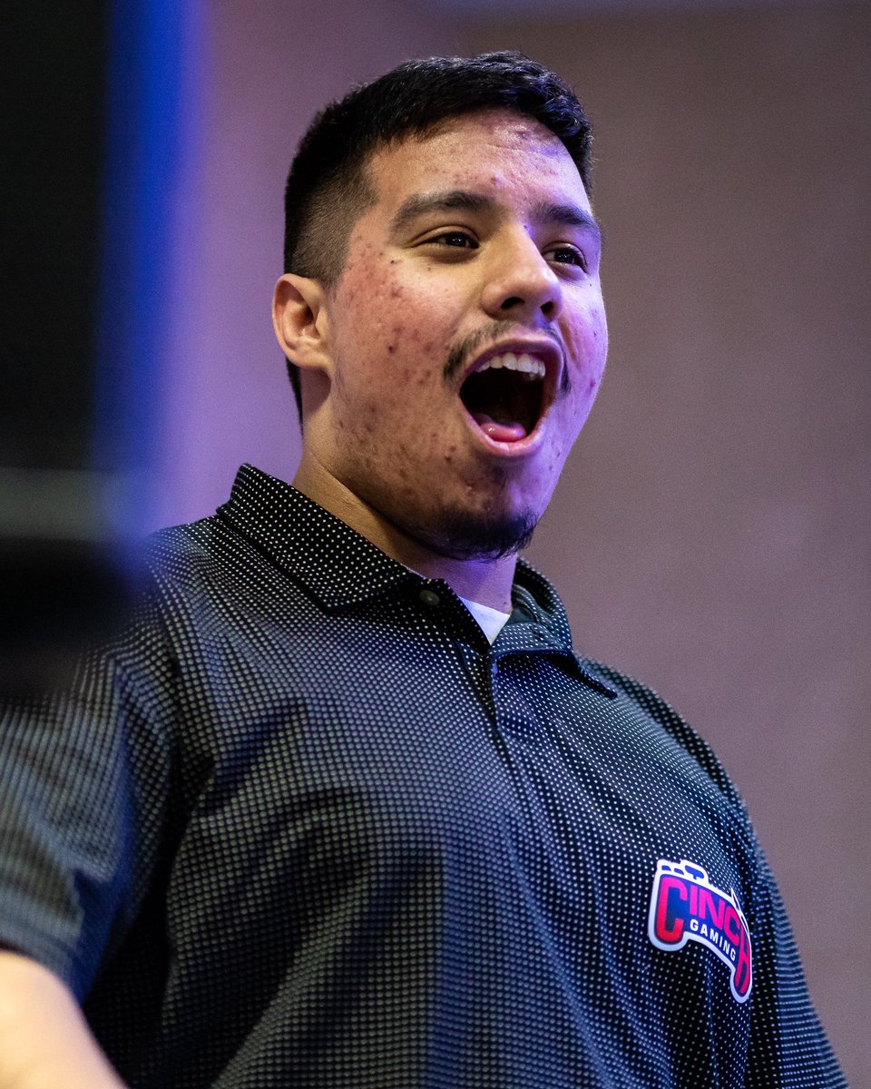 3RD13's tweet photo. We are finally under way in Detroit at the @MESEvents @CallofDuty tournament! Some early shots from the event. #callofduty #mesevents @CinchGaming https://t.co/E8YyAXIZpd