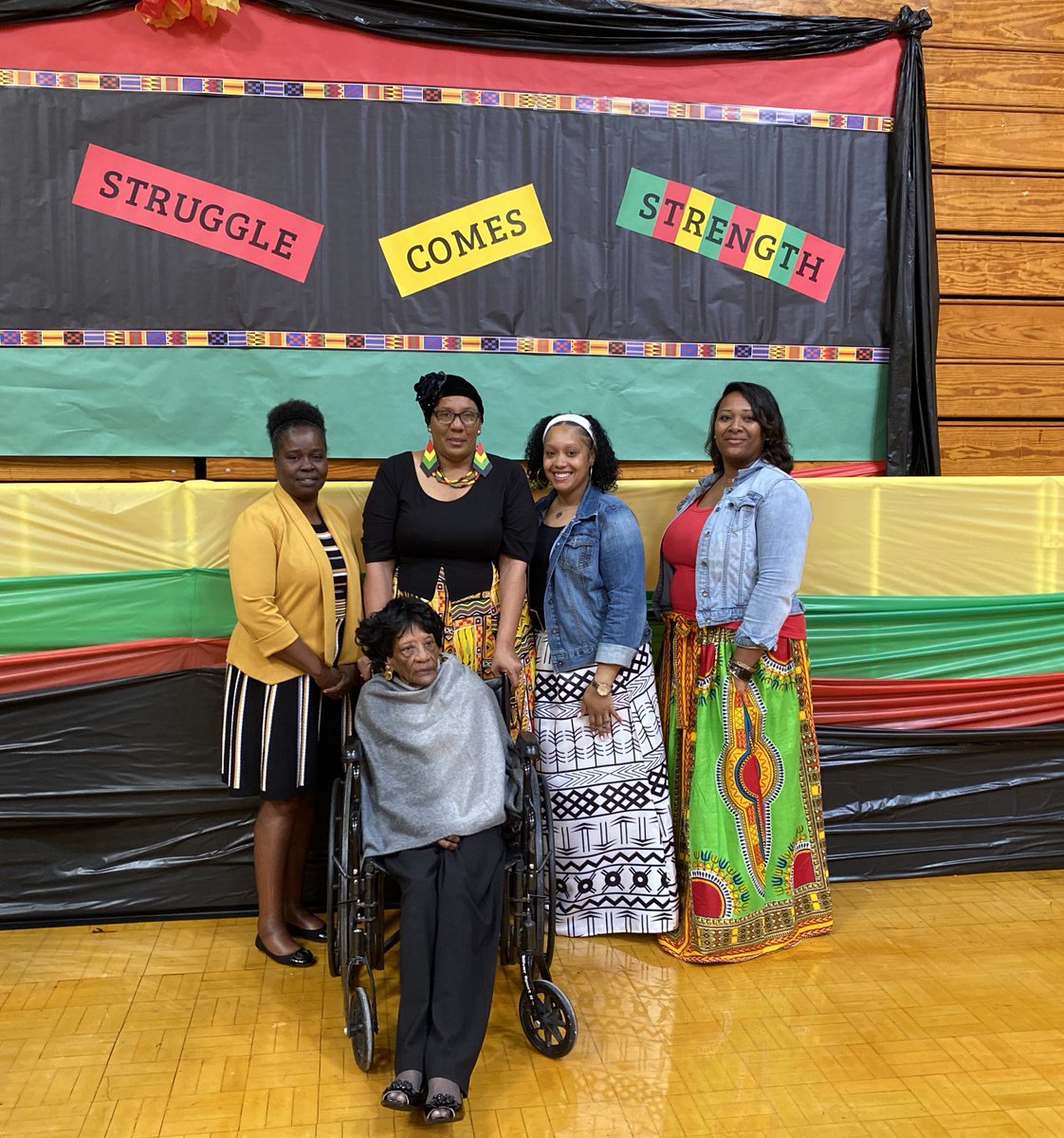 North Iberville Elem tweet media