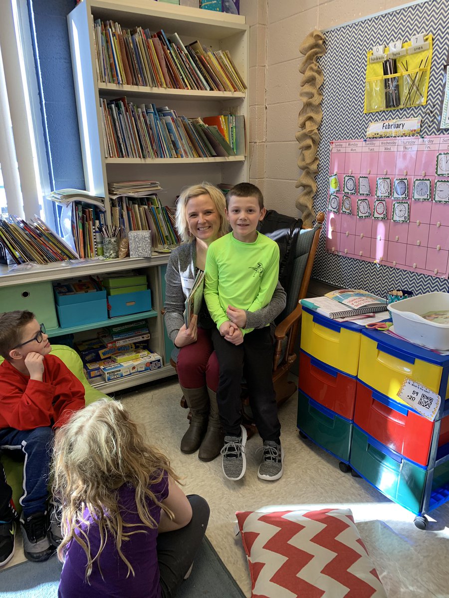 Gullickson1st's tweet photo. Loved our wonderful guest readers during #ILoveToReadMonth https://t.co/VxSnSHgoH5