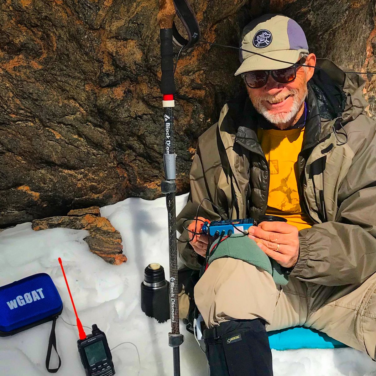 Epic SOTA day on Chief Mountain (11,730') on 20m I worked Spain, Portugal and New Zealand with my little MTR3 (5w) into home brew EFHW (trapped) inverted V configuration ~20' above summit rock ...can't stop smiling! Cool Waves ROCK my world!! 🏄🐐 . 💪