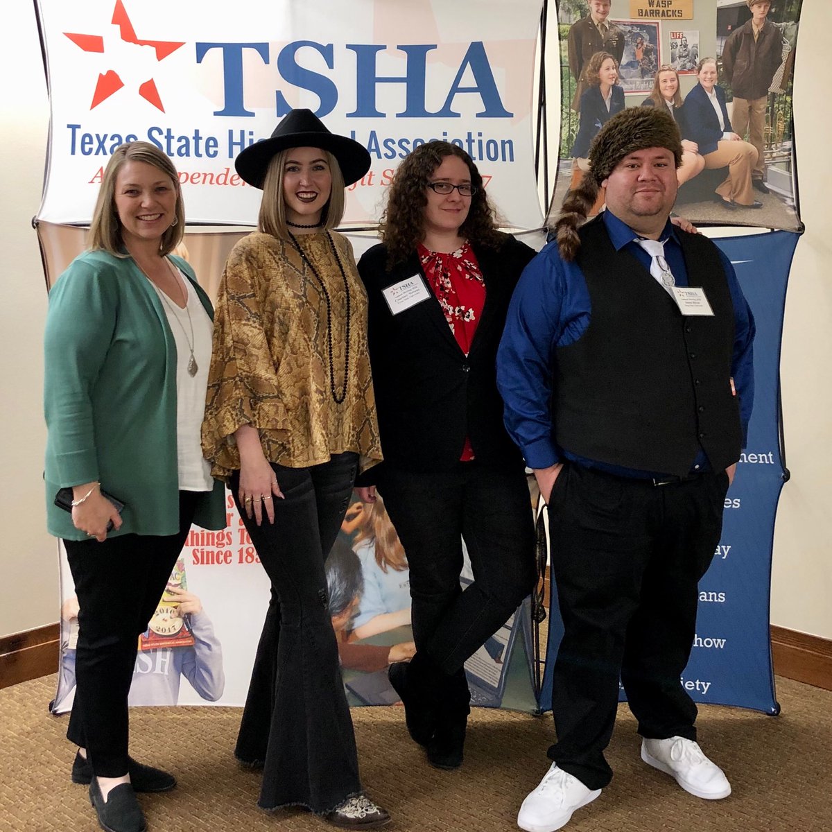 CapoJ007's tweet photo. @TXSTHistory grad students enjoying the #TSHA2020 Conference! #PublicHistory #TXSTGC https://t.co/u2wgDN7GVR