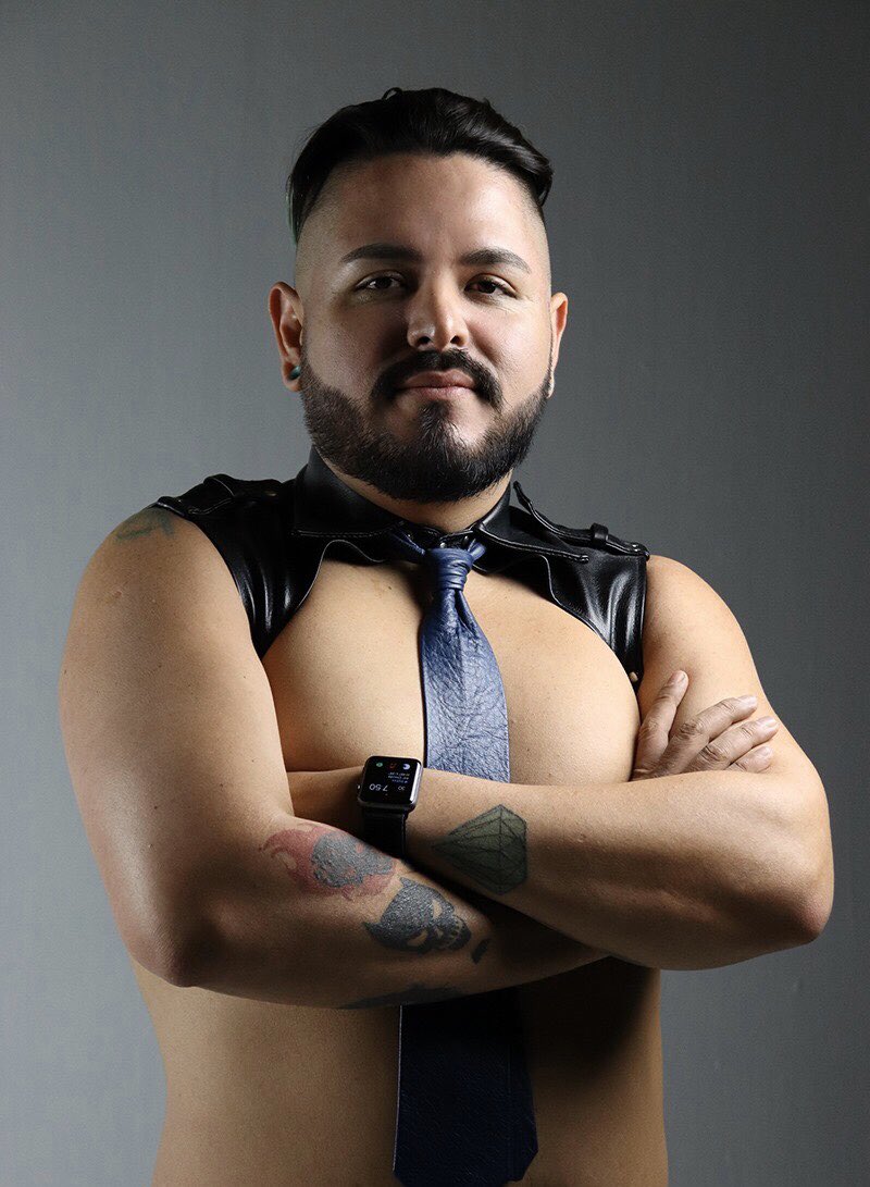 BeefPhorrito's tweet photo. It’s Friday and my body knows it! Another fav picture taken by @trpics1 #friday #icub #ibear #ibeard #cubcake #leathercub #leatherbear #dallascub #dallasbear #chicagocub #beardsofinstagram #bearscubsandscruff #bearscubsandbeards #beardsandtattoos #tattoedcub https://t.co/mTo4rOkPCf