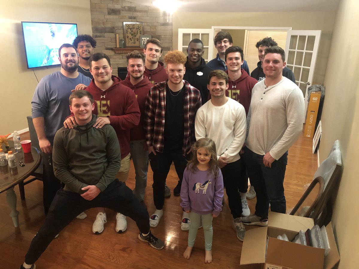 CoachAcitelli's tweet photo. Enjoyed having the #Specialists and #TightEnds over to the house for a little fellowship.  Special congrats to ⁦@FeinsteinJacob⁩ for winning the video game challenge.  Excited for Spring ball to start on Monday! https://t.co/fl4swaHwKS