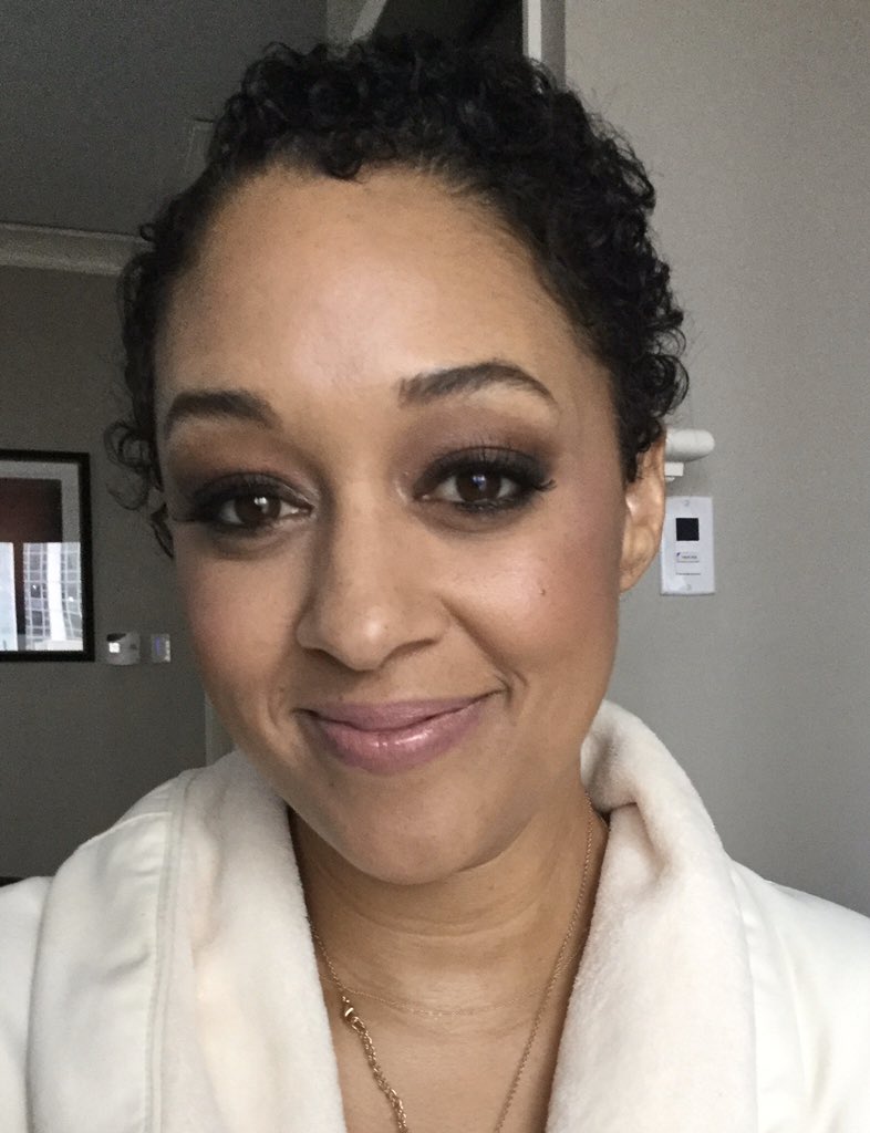 Candace Corey tweet media